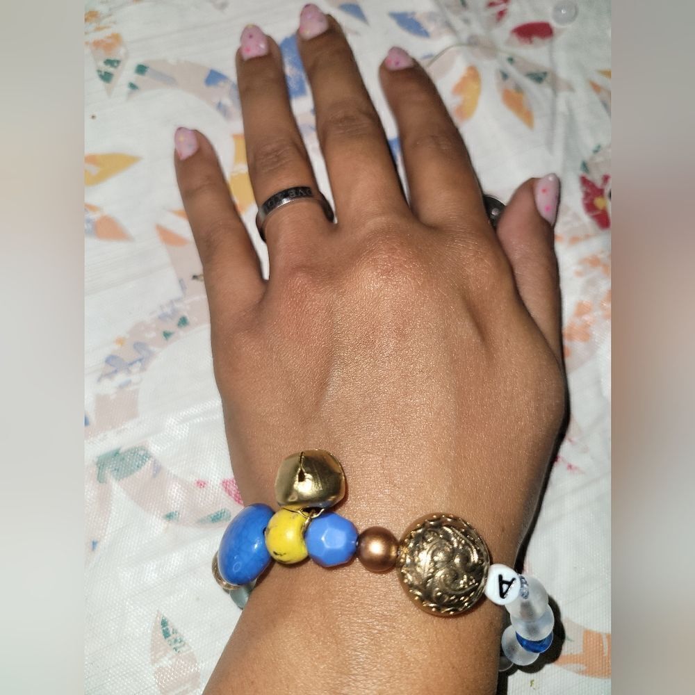 Handmade letter bundle/couple bracelets - Picture 8 of 10
